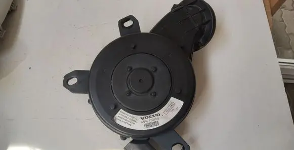 Volvo XC40 Subwoofer speaker 32265315 P32265315 19302WG