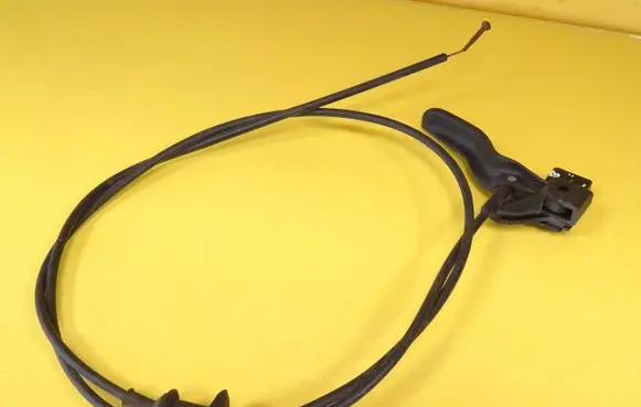 Engine bonnet/hood lock release cable