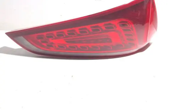 Audi Q5 SQ5 Tailgate rear/tail lights 8R0945093B AU416T2