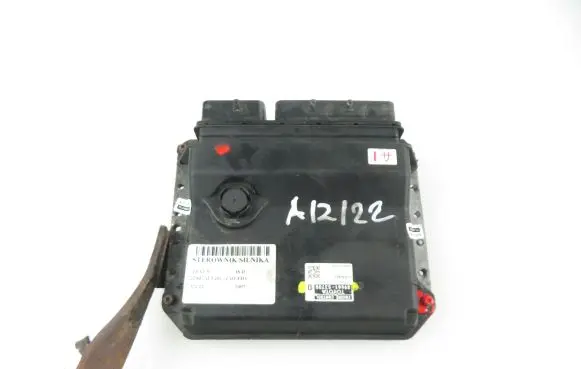 Lexus IS 220D-250-350 Engine control unit/module 1758007704 8966153700D