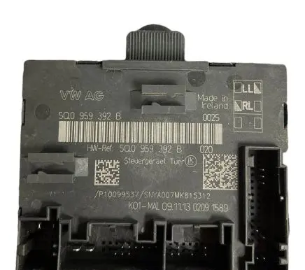 Audi A3 S3 8V Door control unit/module 5Q0959392B