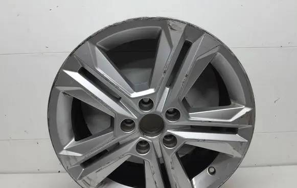 Audi Q2 - R17 alloy rim 81A601025AJ