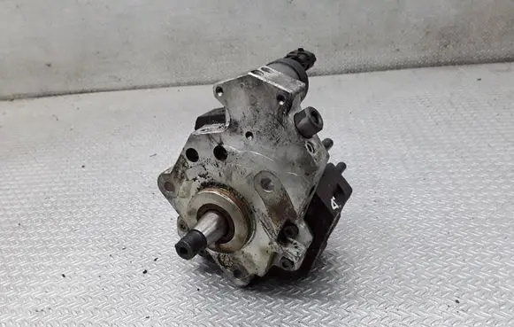 Renault Laguna II Fuel injection high pressure pump 0445010031