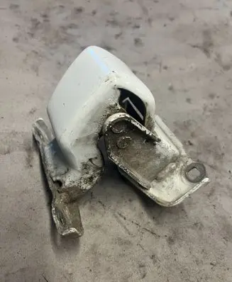 Renault Trafic II (X83) Loading door lower hinge 