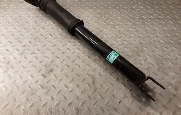 KIA Optima Rear shock absorber/damper 553112T240
