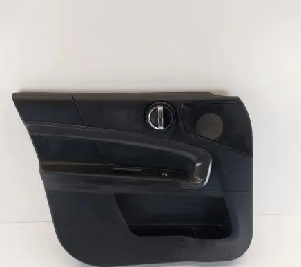 Mini Cooper Countryman F60 Front door card panel trim 166314