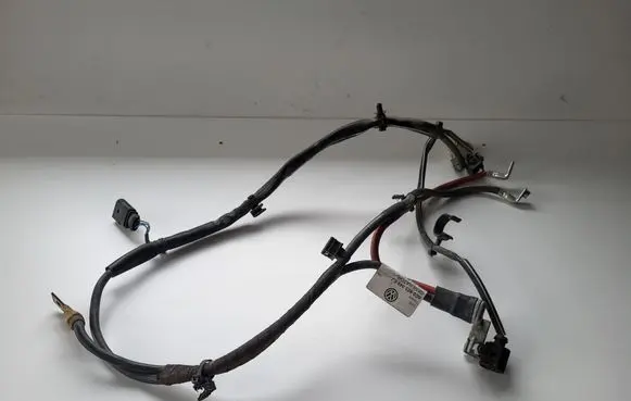 Seat Toledo IV (NH) Positive cable (battery)
