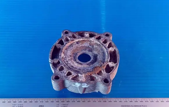 Volkswagen Touareg I Front coil spring rubber mount 7L0411189