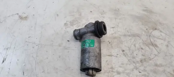 BMW 5 E28 Idle control valve (regulator) 0280140532 33090