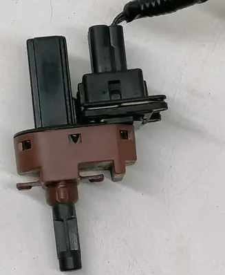 Clutch pedal sensor