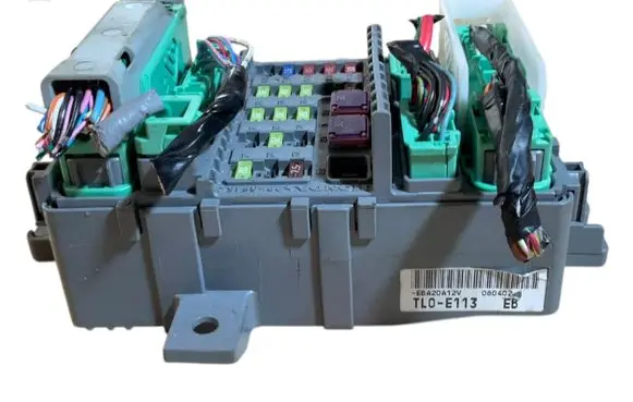 Honda Accord Fuse box set TL0E113EB