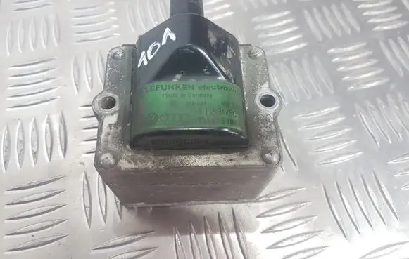 Volkswagen PASSAT B3 High voltage ignition coil 701905104A 310481