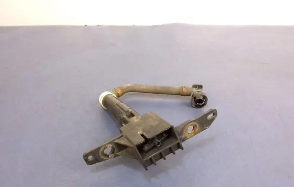 Subaru Forester SH Windshield washer spray nozzle 