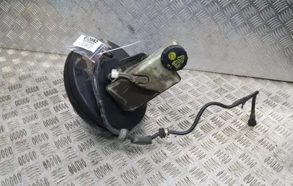 Volvo V50 Brake booster