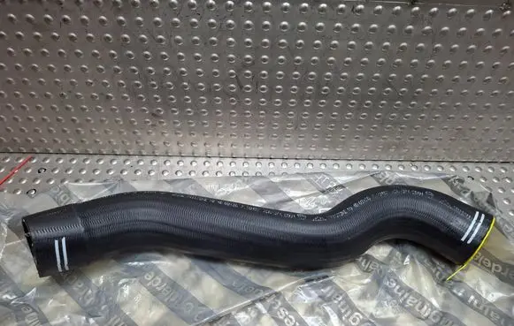 Fiat Ducato Intercooler hose/pipe S25099778 1363609080