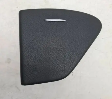 Mercedes-Benz E W211 Rear door ashtray A2118100830