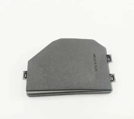 Toyota RAV 4 (XA30) Fuse box cover 82662F4500
