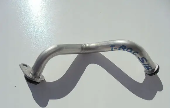 Volkswagen T-Roc Turbo turbocharger oiling pipe/hose 04C145735A