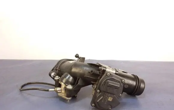 BMW 4 F32 F33 Throttle body valve 7810765