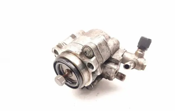 Opel Zafira B Fuel injection high pressure pump 24465785
