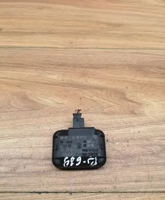 Volkswagen Touareg I Rain sensor 1K0955559M