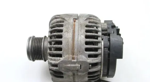 Volkswagen Golf VI Generator/alternator 03L903023