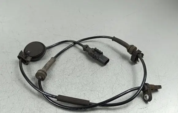 MG ZS ABS brake wheel speed sensor 10479909 7045201027