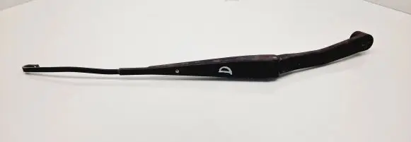 Subaru Forester SG Front wiper blade arm 35046LA