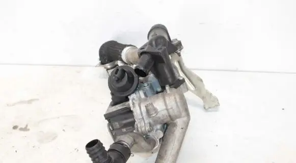 Ford Focus EGR valve cooler 9802194080 702209140