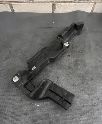 Audi Q5 SQ5 Fender foam support/seal 8R0823731A