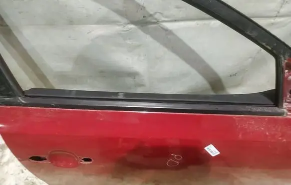 Hyundai i30 Front door glass trim molding 