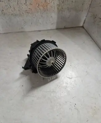 Audi A5 8T 8F Heater fan/blower 8K1820021