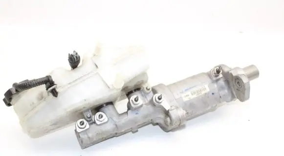 Opel Ampera Master brake cylinder