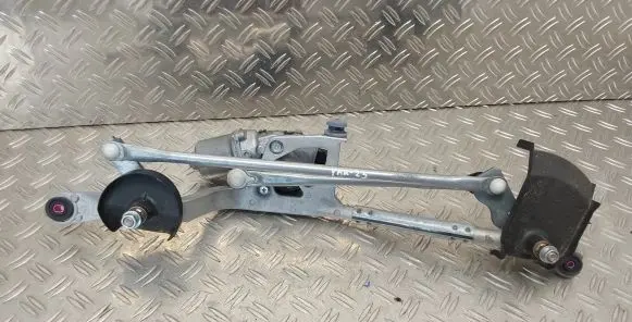 Toyota Yaris XP210 Front wiper linkage 85110K0120