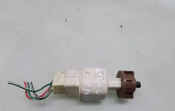 Toyota Avensis T250 Brake pedal sensor switch