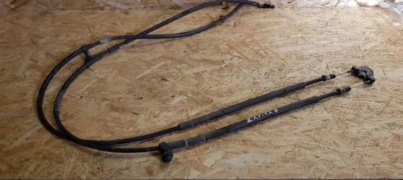Opel Zafira B Handbrake/parking brake wiring cable 