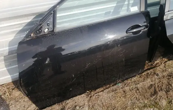 Mazda 6 Front door