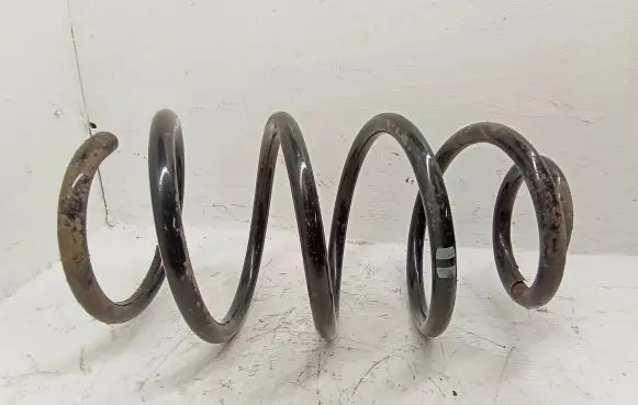 Volkswagen Transporter - Caravelle T5 Front coil spring