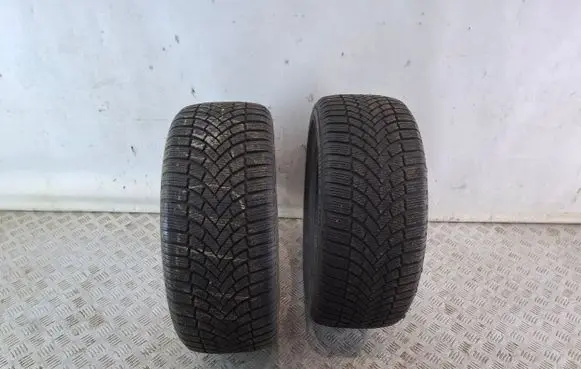 Lexus NX R17 winter tire 22545R17 BRIDGESTONE