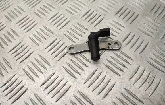 Renault Clio IV Crankshaft speed sensor 8200772182