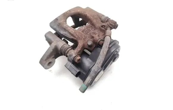 Nissan Qashqai Rear brake caliper 