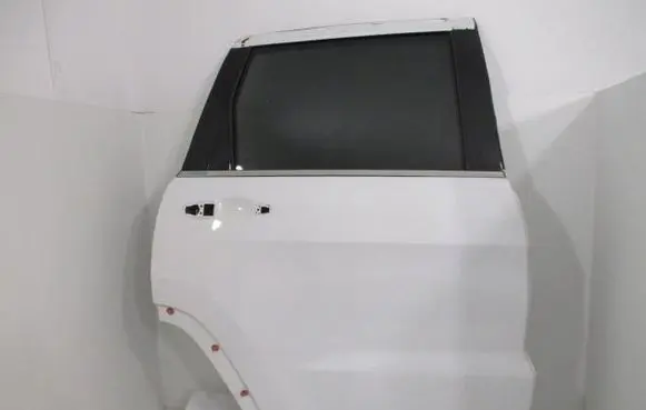 Jeep Grand Cherokee Rear door 