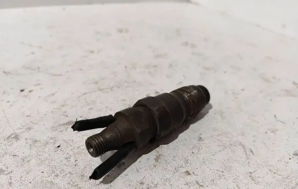BMW 5 E39 Fuel injector KAC21S71