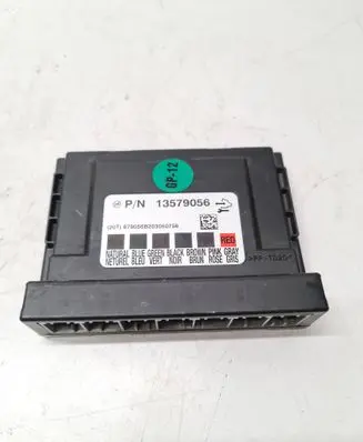 Opel Astra J Comfort/convenience module 13579056 879056B203050756