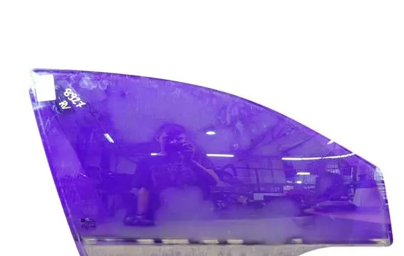 Opel Astra H Front door window glass four-door 