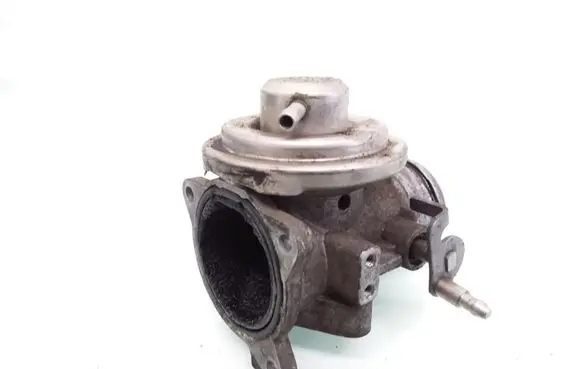 Volkswagen Polo EGR valve 038129637B 036131501M 314317142