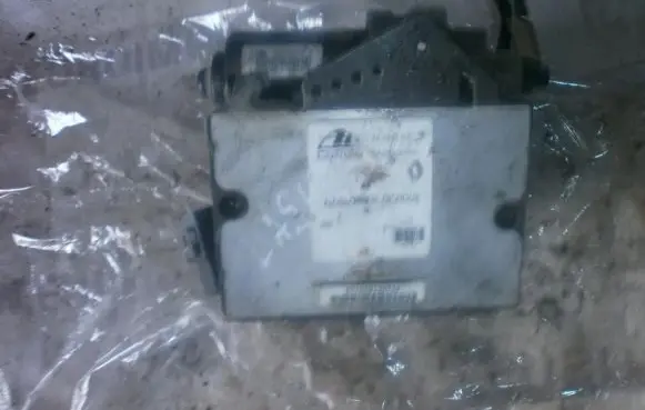 Renault Laguna I ABS Pump 10094303004 6as2558a00