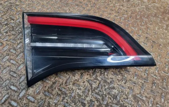 Tesla Model Y Tailgate rear/tail lights 150208800B
