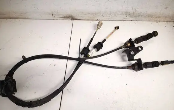 Volvo S40, V40 Gear shift cable linkage 30616150