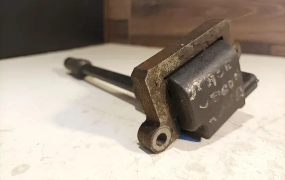 Mitsubishi Space Wagon High voltage ignition coil